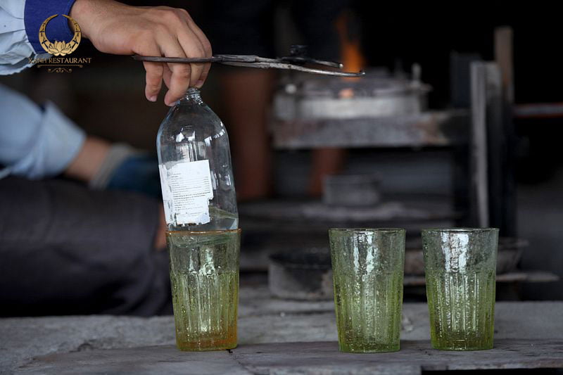 Thổi đúc thành khuôn