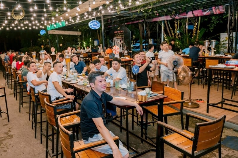Đặt tiệc cho công ty ở Hà Nội 7 lời khuyên vàng cho một sự kiện thành công