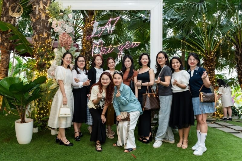 Đặt tiệc liên hoan Bí quyết tạo nên 1 bữa tiệc hoàn hảo