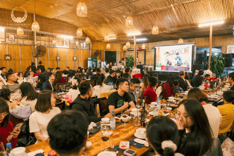 Tổ chức tiệc cuối năm cho công ty