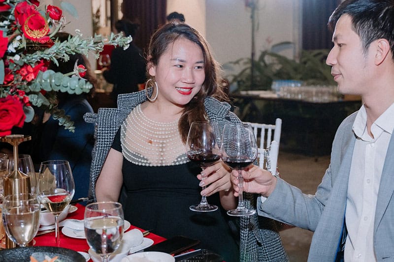 Bật mí về bữa tiệc Fine Dining tại Biệt thự số 1 sang trọng bậc nhất