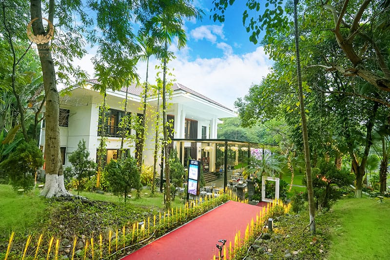 Bữa sáng doanh nhân - Khởi đầu cho những quyết định mới tại Biệt thự Số 1