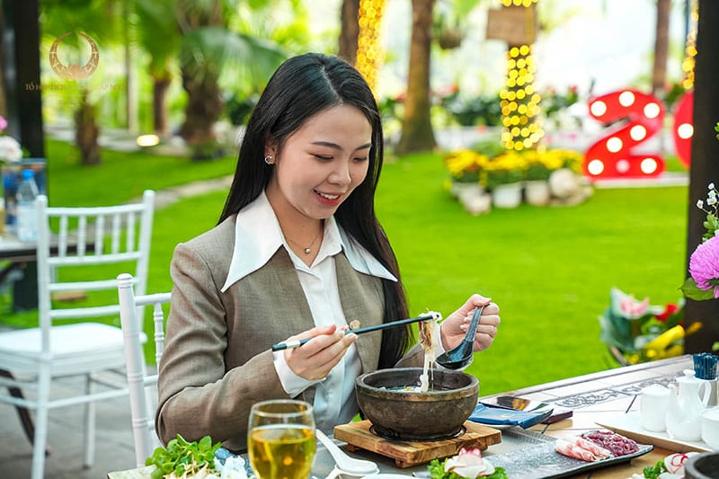 Bữa sáng doanh nhân - Khởi đầu cho những quyết định mới tại Biệt thự Số 1