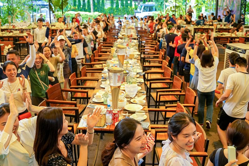 Không gian tiệc tại nhà hàng Xanh