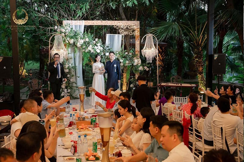 Ưu đãi tiệc cưới ngoài trời dành riêng cho ngày trọng đại tại Biệt thự số 1 Ưu đãi tiệc cưới ngoài trời dành riêng cho ngày trọng đại