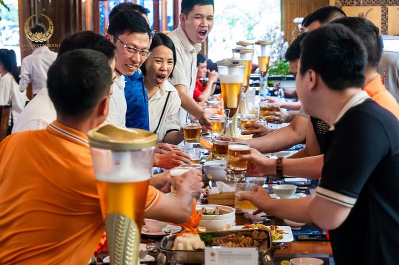World Cup này uống bia xem bóng đá ở đâu? Đến ngay Nhà hàng Xanh! World Cup này uống bia xem bóng đá ở đâu