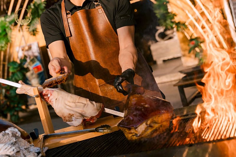 World Cup này uống bia xem bóng đá ở đâu? Đến ngay Nhà hàng Xanh! World Cup này uống bia xem bóng đá ở đâu