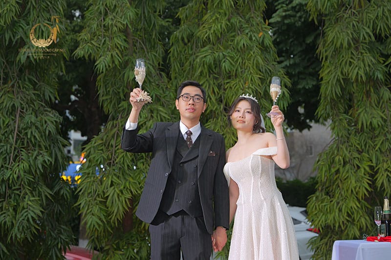 Intimate Outdoor Wedding - Nơi thiên nhiên nâng niu từng khoảnh khắc