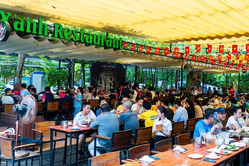 Xanh Restaurant - Điểm hẹn giải nhiệt sau những trận đấu thể thao Xanh Restaurant - Điểm hẹn giải nhiệt sau những trận đấu thể thao